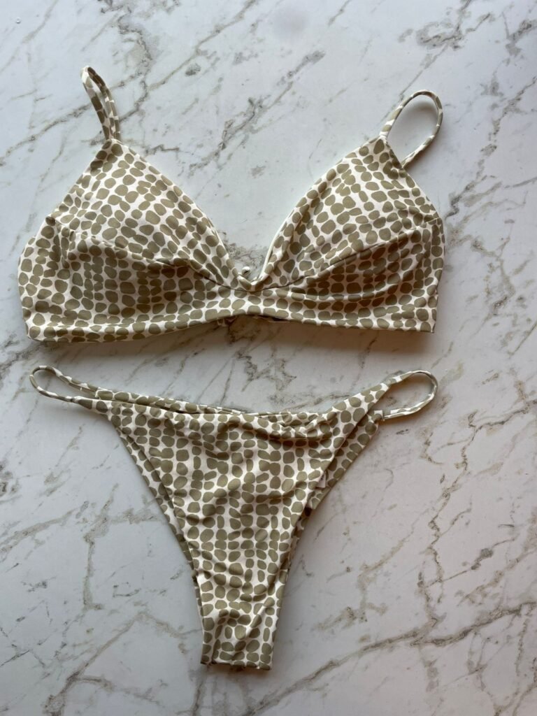 BIQUINI CONCHAS MALU STRING VERDE CLARO/G