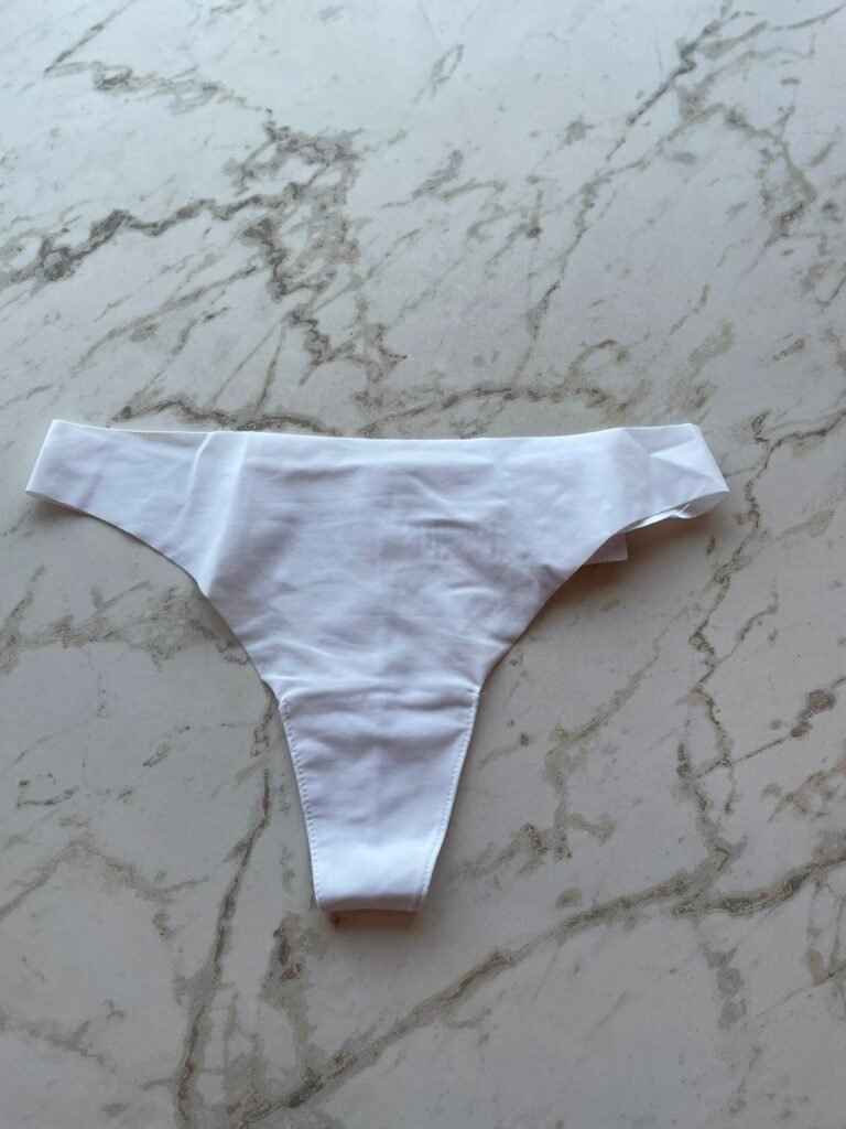 CALCA FIO  COR: 009 TAM: M