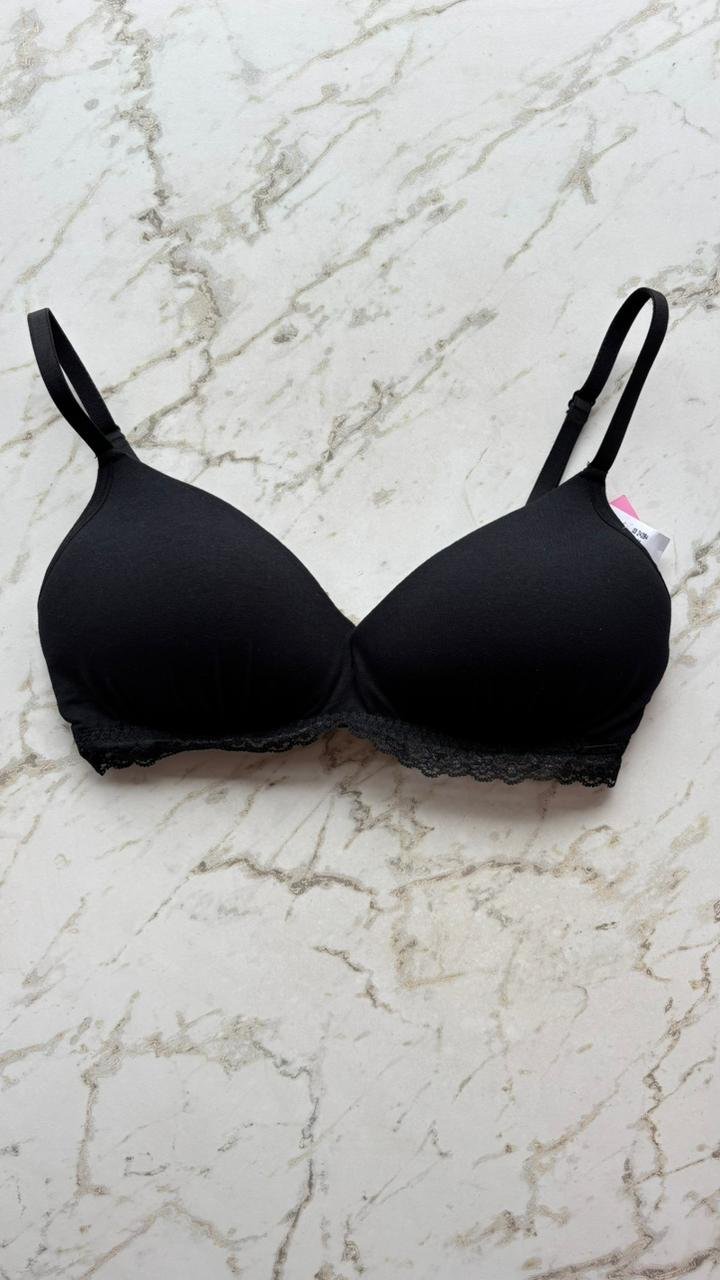 SUTIA BOJO S/ ARO COR: 071 (PRETO) TAM: 44