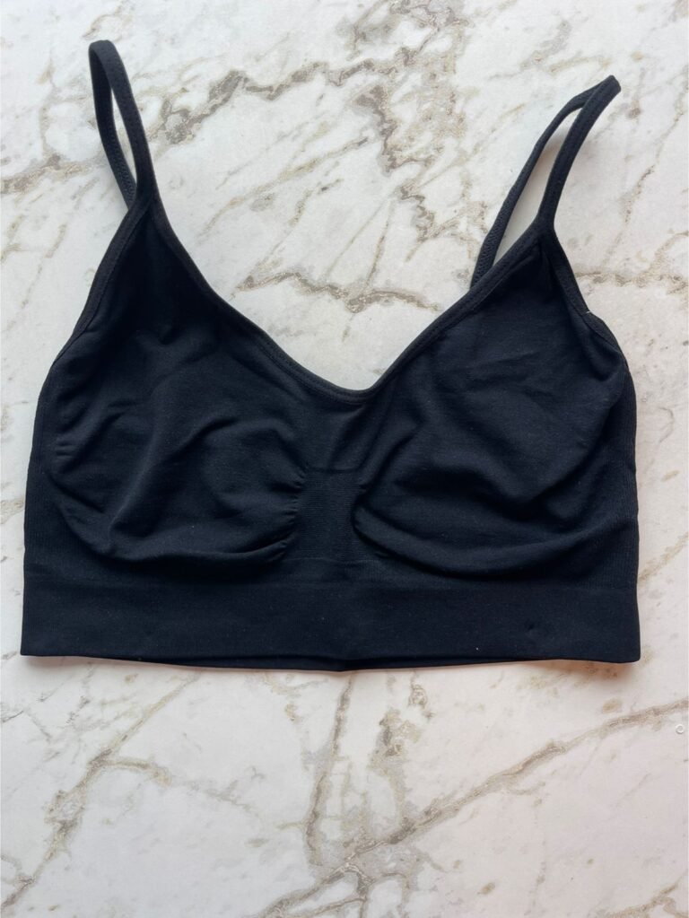 SUTIA TOP SEM BOJO E SEM ARO EM MICROFIBRA LIGHT - PRETO - G