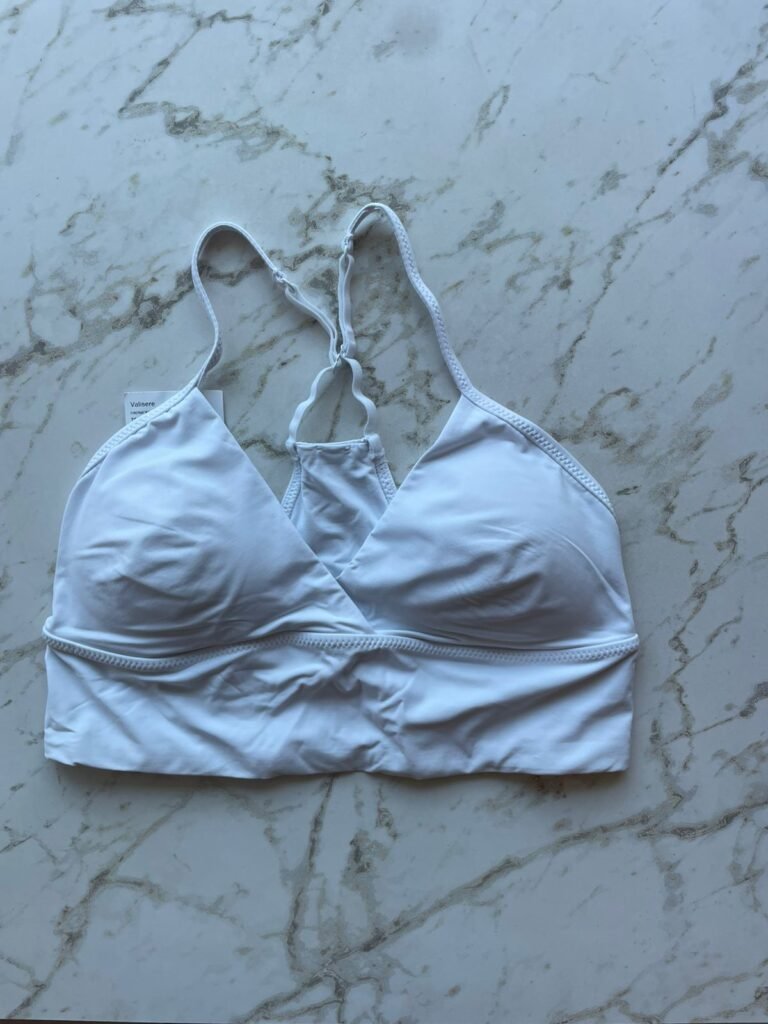 TOP LEVE C/ BOJO REMOVIVEL COR: 009 (BRANCO) TAM: P