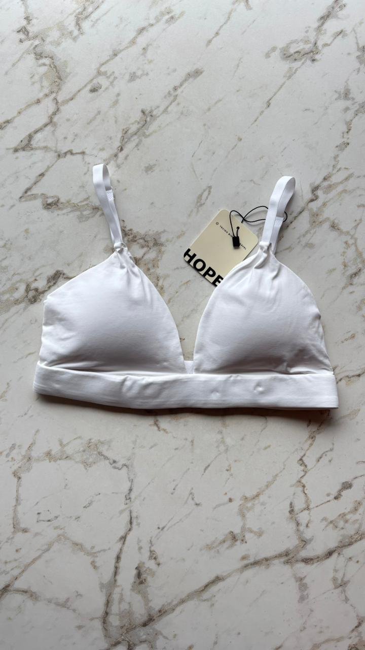 SUTIA TRIANGULO ALONGADO COM BOJO REMOVIVEL EM MICROFIBRA - BRANCO - 42