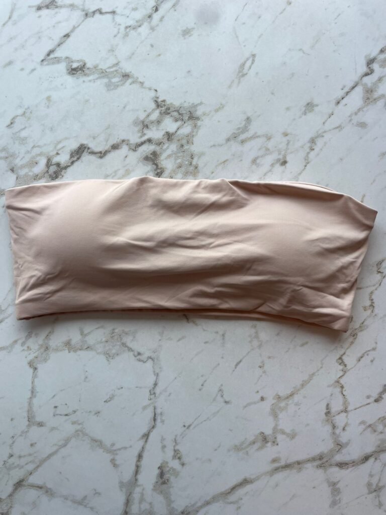 SUTIA TOP FAIXA COM BOJO REMOVIVEL EM MICROFIBRA - BEGE BALLET - G