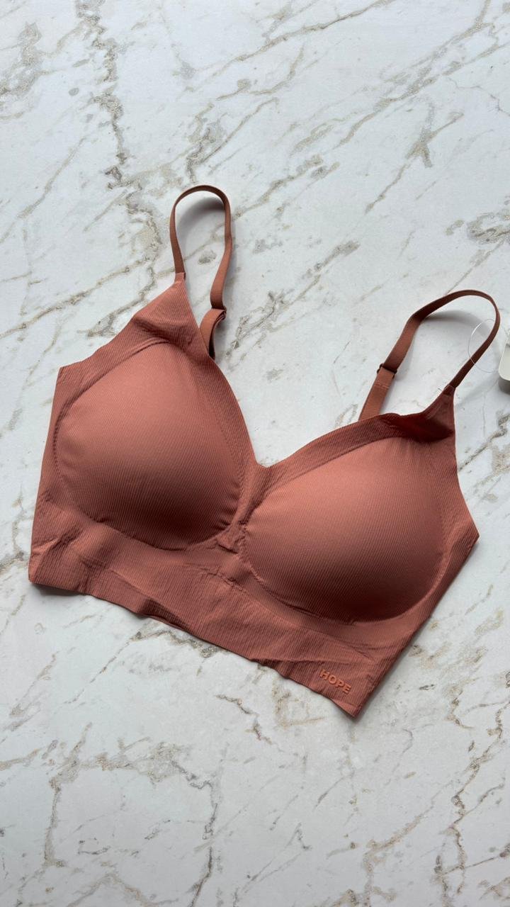 SUTIA TOP COM BOJO REMOVIVEL NAKED - CARAMELO SALOON - P