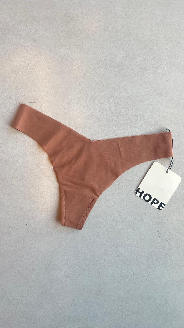 CALCINHA FIO DENTAL EM MICROFIBRA NUDE - CARAMELO SALOON - P